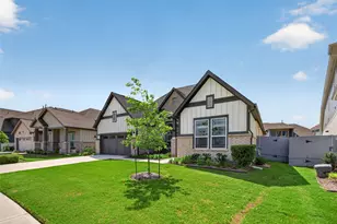32451 Violet Dancer Ct, Fulshear, TX 77441 - Photo 3