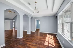 12610 Rio Bravo St, Rosharon, TX 77583 - Photo 11