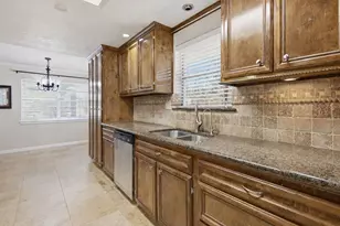 20281 N Hillcrest Dr, Porter, TX 77365 - Photo 7