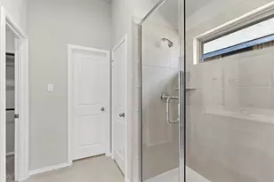 235 Navasota Narrows Wy, Conroe, TX 77304 - Photo 17