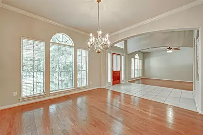 12419 Shadycrest Drive, Houston, TX 77082 - Photo 5