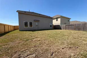 200 Bennett St, Angleton, TX 77515 - Photo 17