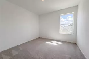 200 Bennett St, Angleton, TX 77515 - Photo 13