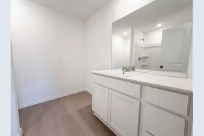 200 Bennett Street, Angleton, TX 77515 - Photo 9