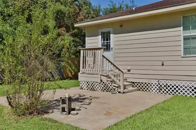 123 Robinson Road, Oyster Creek, TX 77541 - Photo 23