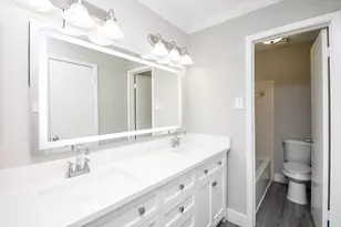 15807 Los Altos Dr, Houston, TX 77083 - Photo 15