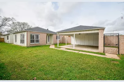 15807 Los Altos Drive, Houston, TX 77083 - Photo 19