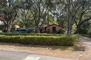 1636 Crestdale Dr, Houston, TX 77080 - Photo 1