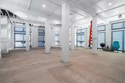 3835 Seabreeze Lane, Galveston, TX 77554 - Photo 9