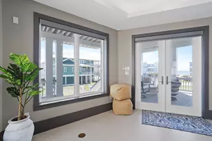 3835 Seabreeze Ln, Galveston, TX 77554 - Photo 23