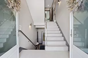 3835 Seabreeze Ln, Galveston, TX 77554 - Photo 15