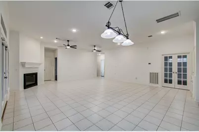 7203 W Hearthstone Green Drive, Houston, TX 77095 - Photo 9