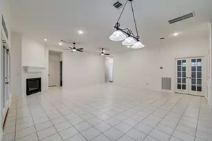 7203 W Hearthstone Green Dr, Houston, TX 77095 - Photo 9