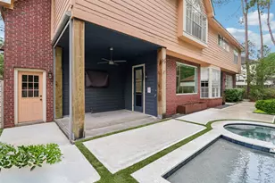 18 Woodmere Pl, The Woodlands, TX 77381 - Photo 33