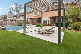 18 Woodmere Pl, The Woodlands, TX 77381 - Photo 35