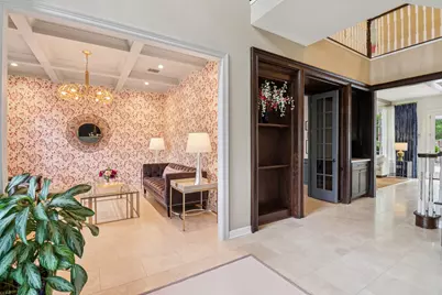 18 Woodmere Place, The Woodlands, TX 77381 - Photo 7