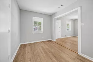10846 Fairland Dr, Houston, TX 77051 - Photo 5