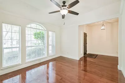 7 Heron Hollow Court, The Woodlands, TX 77382 - Photo 9