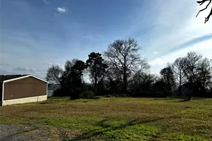 190 E Austin Ave, Onalaska, TX 77360 - Photo 27