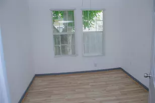 1310 4th St, Rosenberg, TX 77471 - Photo 11