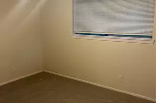 5718 Mackinaw St, Houston, TX 77053 - Photo 13