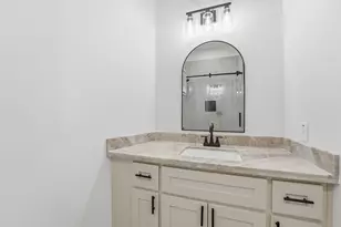 4208 Fox St, Houston, TX 77003 - Photo 25