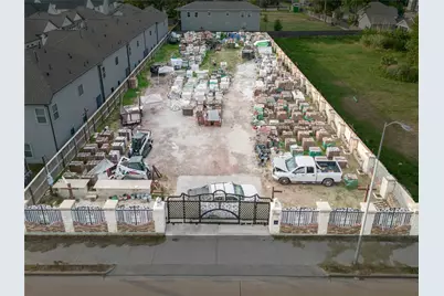 4440 W Tidwell Rd, Houston, TX 77091 - Photo 11