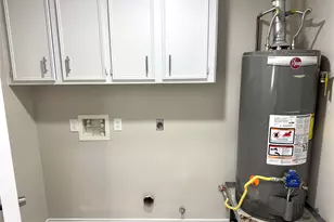 2906 Spring Creek Ln, Pearland, TX 77581 - Photo 21