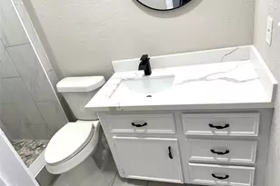 2906 Spring Creek Ln, Pearland, TX 77581 - Photo 15