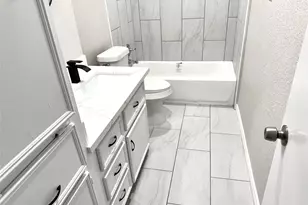 2906 Spring Creek Ln, Pearland, TX 77581 - Photo 19