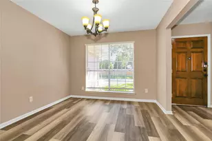 8235 Alabaster Dr, Houston, TX 77083 - Photo 11