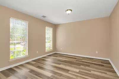 8235 Alabaster Drive, Houston, TX 77083 - Photo 7