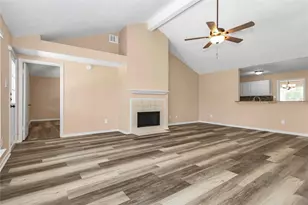 8235 Alabaster Dr, Houston, TX 77083 - Photo 23