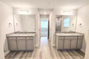 4310 Karam Lndg, Dickinson, TX 77539 - Photo 7