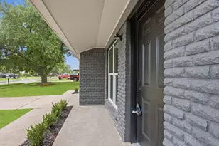 6415 Annunciation St, Houston, TX 77016 - Photo 7