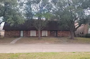 3106 Oakmont Dr, Orange, TX 77630 - Photo 1