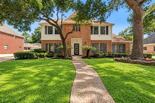 17518 Sandy Cliffs Dr, Houston, TX 77090 - Photo 1