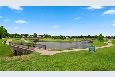 3936 Laura Leigh Drive, Friendswood, TX 77546 - Photo 19