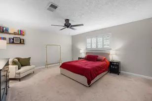 3936 Laura Leigh Dr, Friendswood, TX 77546 - Photo 9