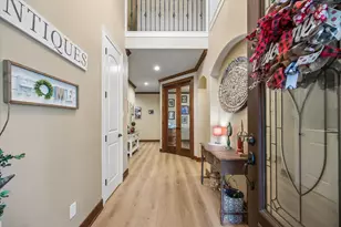 514 Pinehurst Dr, New Ulm, TX 78950 - Photo 5