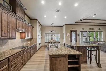 514 Pinehurst Drive, New Ulm, TX 78950 - Photo 15