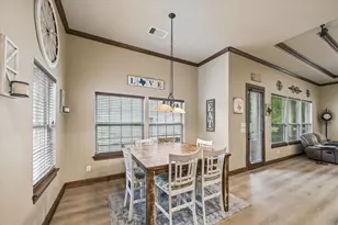 514 Pinehurst Dr, New Ulm, TX 78950 - Photo 11