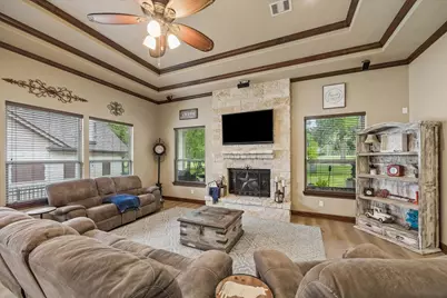 514 Pinehurst Drive, New Ulm, TX 78950 - Photo 9