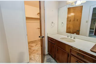 10915 Kitty Brook Drive, Houston, TX 77071 - Photo 23