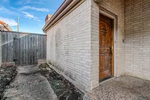 10915 Kitty Brook Dr, Houston, TX 77071 - Photo 37