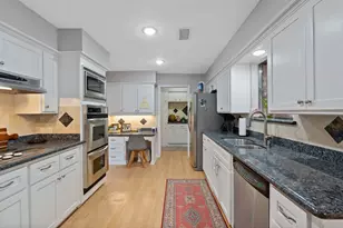 2828 S Logrun Cir, The Woodlands, TX 77380 - Photo 9