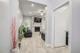 11707 Barwood Bend Dr, Houston, TX 77065 - Photo 39