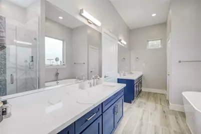 11707 Barwood Bend Drive, Houston, TX 77065 - Photo 13