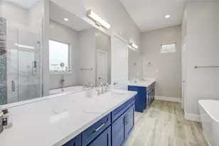 11707 Barwood Bend Dr, Houston, TX 77065 - Photo 13