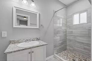 16680 E Ivanhoe, Montgomery, TX 77316 - Photo 11